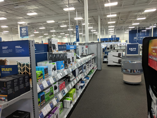 Electronics Store «Best Buy», reviews and photos, 115 N 76th St, Omaha, NE 68114, USA