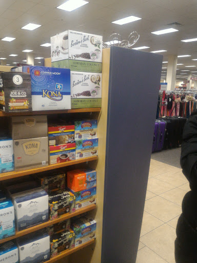 Clothing Store «Burlington Coat Factory», reviews and photos, 4801 McKnight Rd #42, Pittsburgh, PA 15237, USA