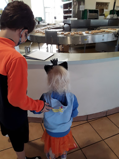 Bakery «Krispy Kreme Doughnuts», reviews and photos, 3605 Ira E Woods Ave, Grapevine, TX 76051, USA