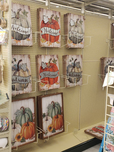 Craft Store «Hobby Lobby», reviews and photos, 875 Harbor Blvd, Destin, FL 32541, USA