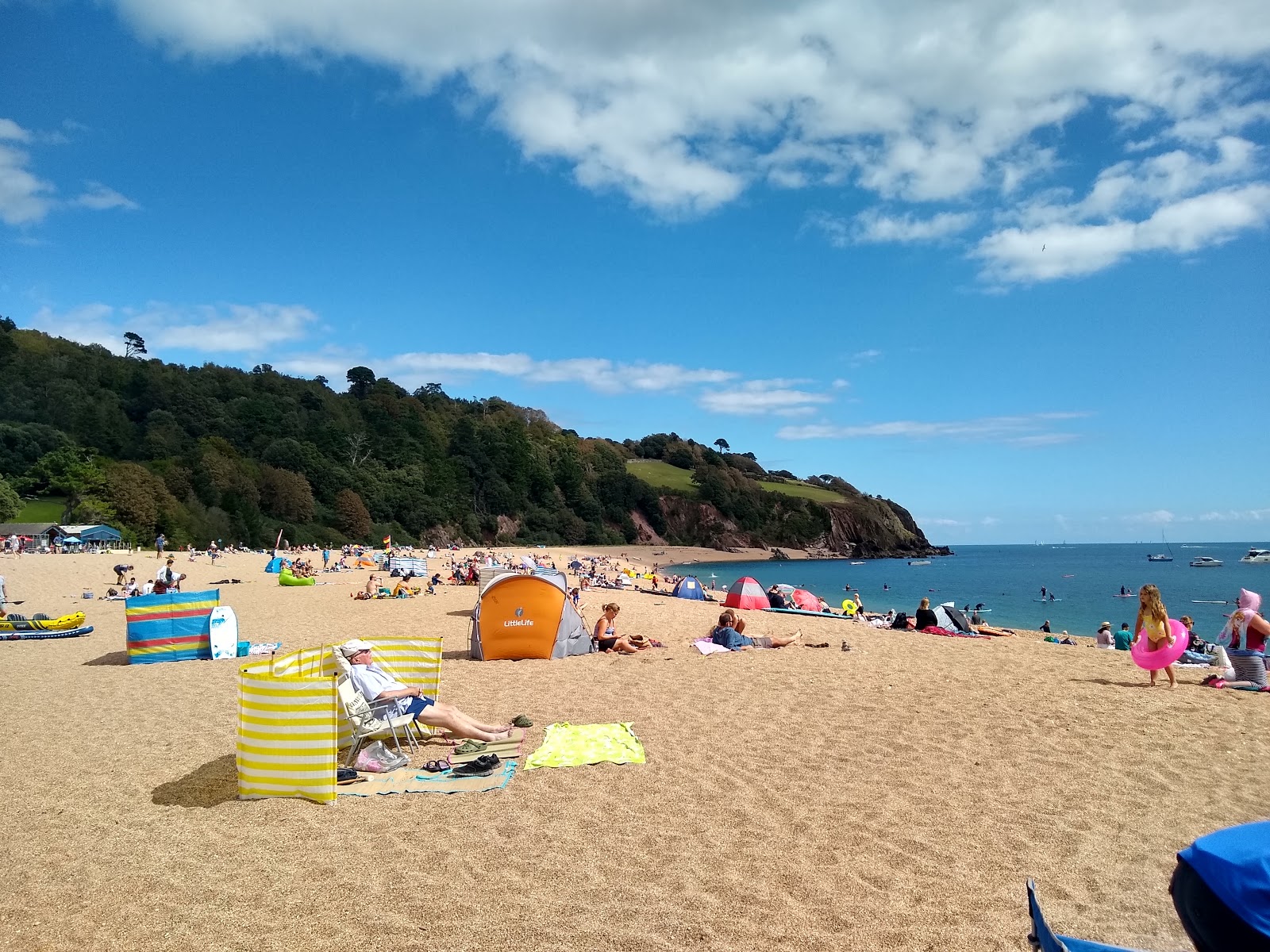 Foto van Blackpool Sands met turquoise puur water oppervlakte