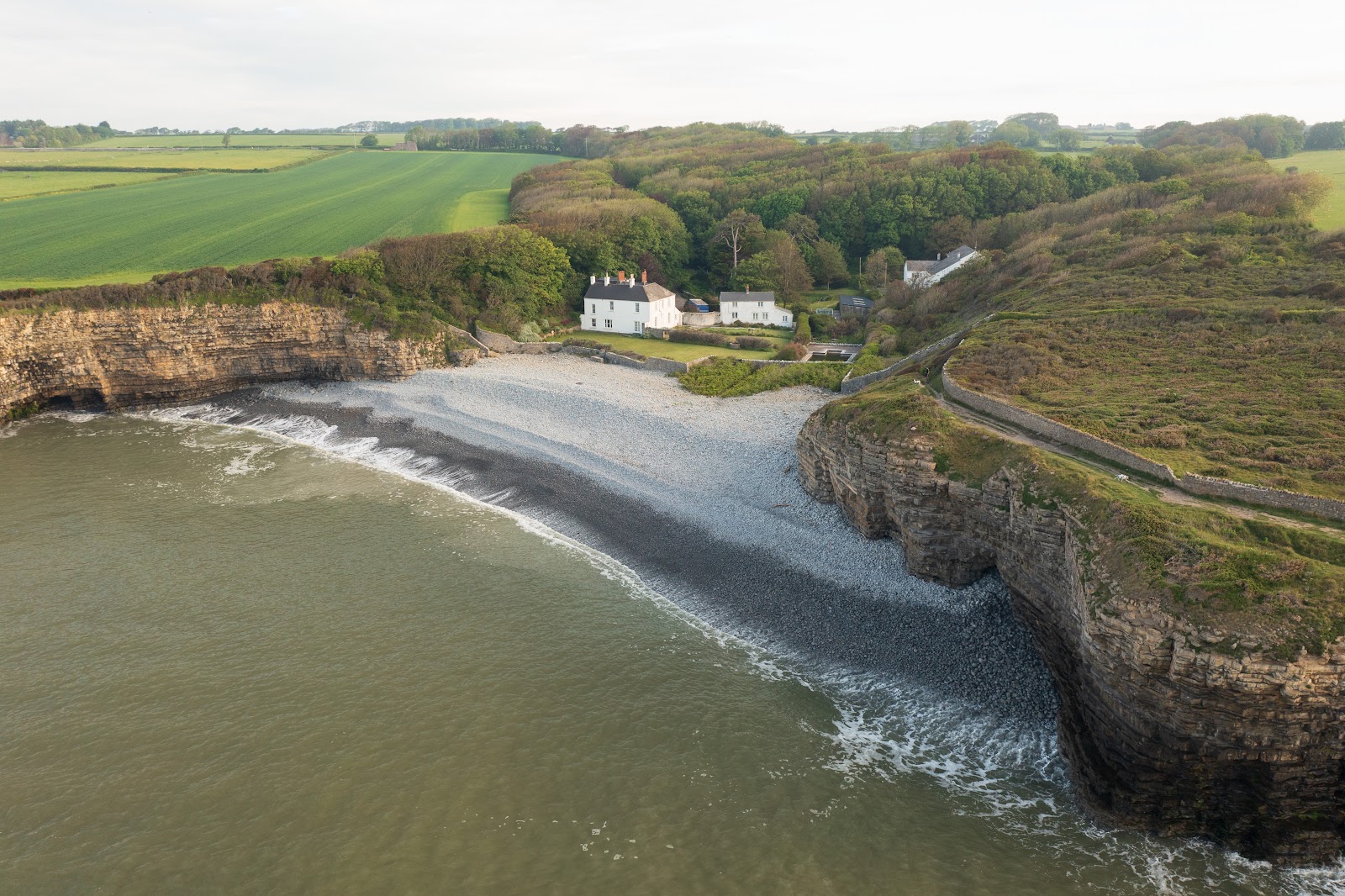 Foto di Llantwit major beach con molto pulita livello di pulizia