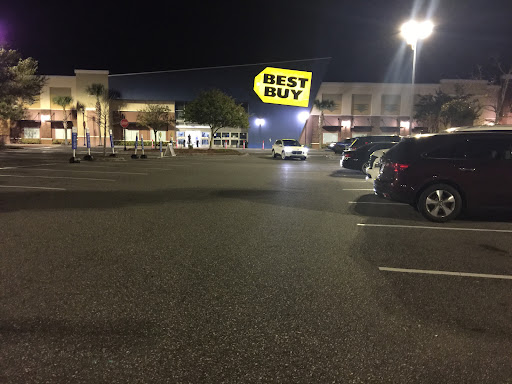 Electronics Store «Best Buy», reviews and photos, 3367 Daniels Rd, Winter Garden, FL 34787, USA