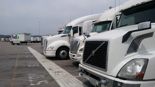 Mailing Service «FedEx Ground», reviews and photos, 3301 Knight Dr, Nashville, TN 37207, USA