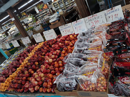 Produce Market «Fruit Basket 1», reviews and photos, 24101 Arnold Dr, Sonoma, CA 95476, USA