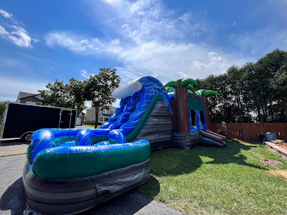 Yincolines Bounce House and Water Slides