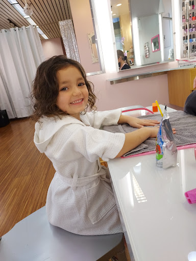 Day Spa «Prissy Missy Spa», reviews and photos, 129 Weston Rd, Weston, FL 33326, USA