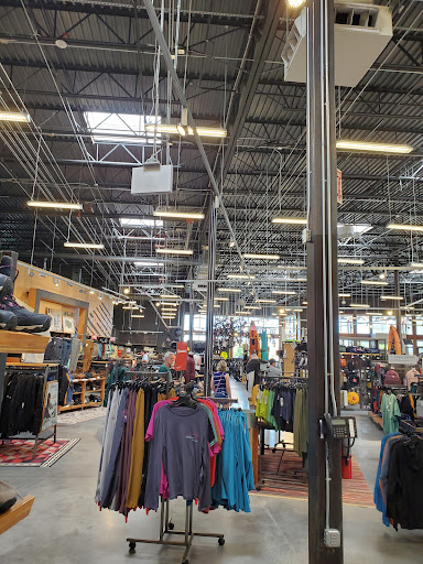 Camping Store «REI», reviews and photos, 350 Independence Blvd, Virginia Beach, VA 23462, USA