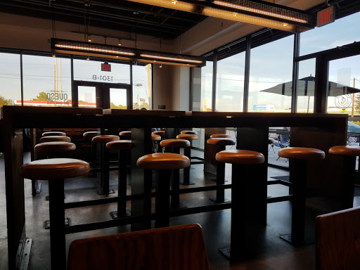 Mexican Restaurant «Chipotle Mexican Grill», reviews and photos, 1301 W Davis St, Conroe, TX 77304, USA