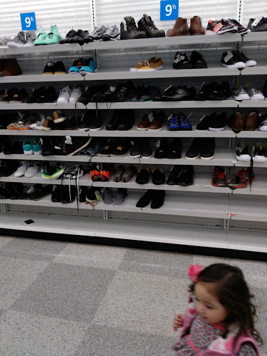 Clothing Store «Ross Dress for Less», reviews and photos, 2600 McFarland Blvd E, Tuscaloosa, AL 35405, USA