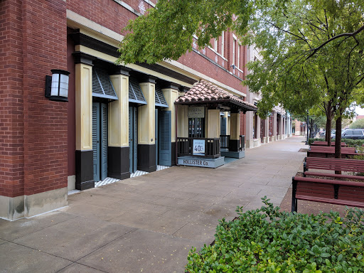 Clothing Store «Hollister Co.», reviews and photos, 280 Cedar Sage Dr, Garland, TX 75040, USA