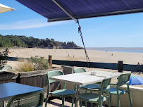 Atmosphère du Restaurant La Crique - Suzac Beach House à Meschers-sur-Gironde - n°3