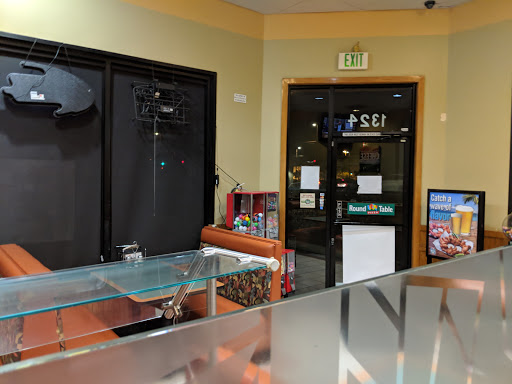 Pizza Restaurant «Round Table Pizza», reviews and photos, 1324 El Camino Real, San Carlos, CA 94070, USA