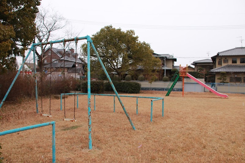 東登美ヶ丘5号街区公園