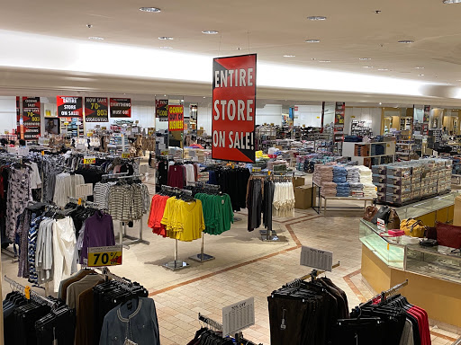 Department Store «Lord & Taylor», reviews and photos, 5065 Main St, Trumbull, CT 06611, USA