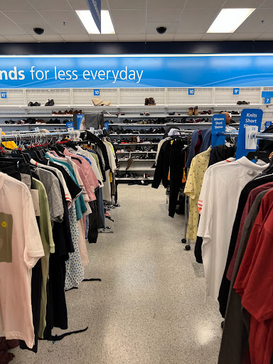 Clothing Store «Ross Dress for Less», reviews and photos, 2905 50th St, Lubbock, TX 79413, USA