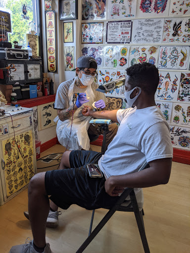 Tattoo Shop «Lifetime Tattoo», reviews and photos, 1510 E Colfax Ave, Denver, CO 80218, USA