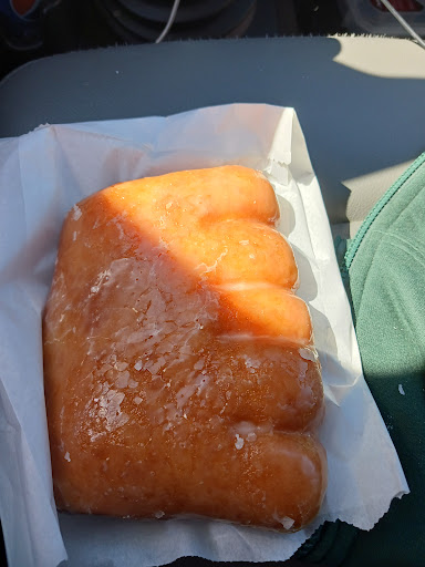 Donut Shop «Hometown Donuts», reviews and photos, 1930 Main St, Alameda, CA 94501, USA