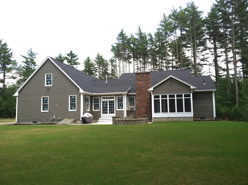 Roberts Roofs in Belchertown, Massachusetts