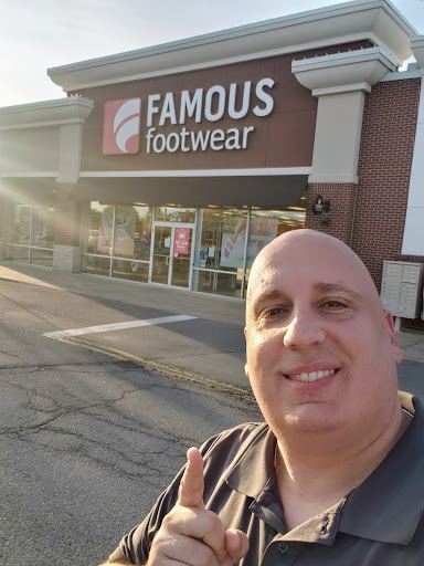 Shoe Store «Famous Footwear», reviews and photos, 1701 Niagara Falls Blvd, Amherst, NY 14228, USA