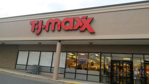 Department Store «T.J. Maxx», reviews and photos, 100 Watertower Pl, Leominster, MA 01453, USA