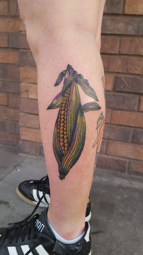 Tattoo Shop «Crawling Squid Tattoo Studio», reviews and photos, 2611 W Bethany Home Rd, Phoenix, AZ 85017, USA