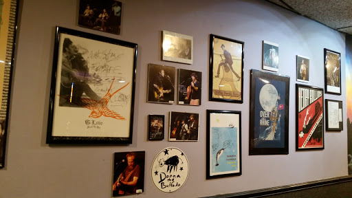 Live Music Venue «The Kent Stage», reviews and photos, 175 E Main St, Kent, OH 44240, USA