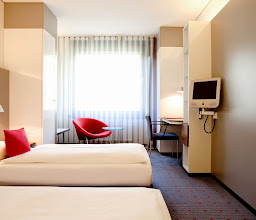 Vienna House Easy Mo. Stuttgart photo