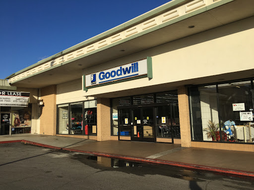 Goodwill Store, 10745 South St, Cerritos, CA 90703, USA, 