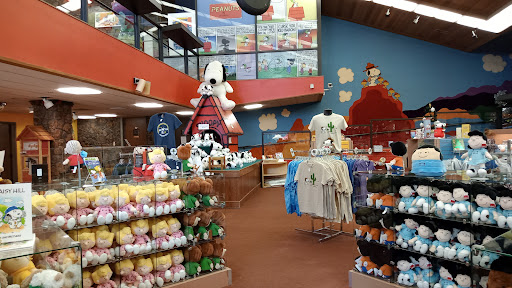 Snoopy's Gallery & Gift Shop