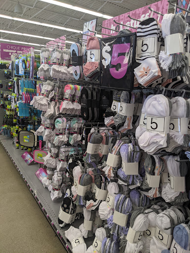Variety Store «Five Below», reviews and photos, 935 Riverdale St, West Springfield, MA 01089, USA