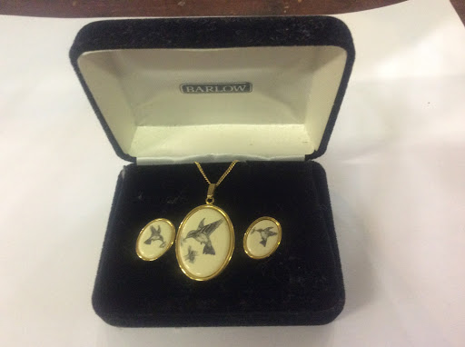 Jeweler «Golden Island Jewelry & Pawn», reviews and photos, 23524 Van Dyke, Warren, MI 48089, USA