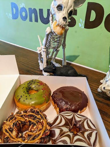 Donut Shop «Donut Friend», reviews and photos, 5107 York Blvd, Los Angeles, CA 90065, USA