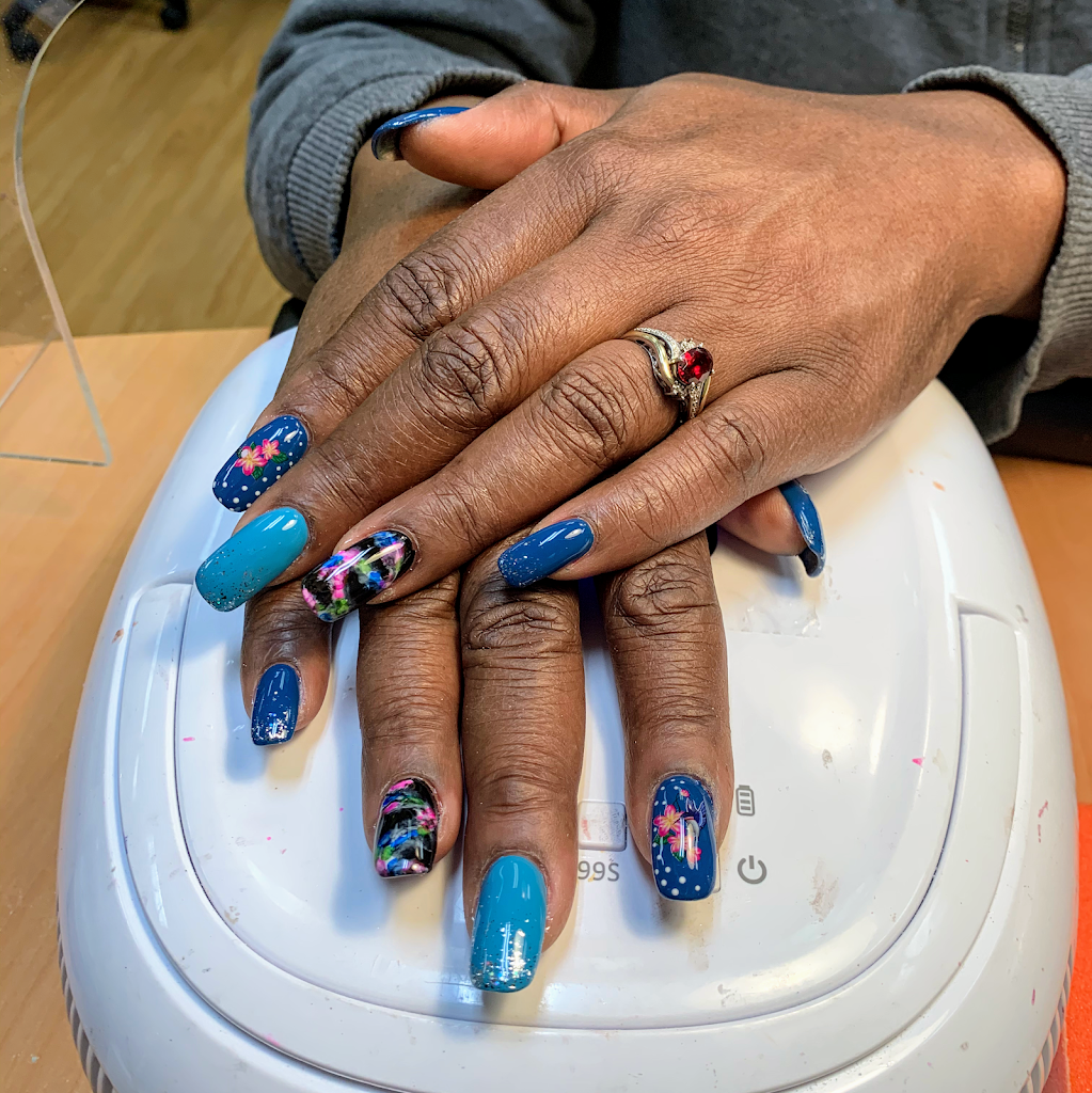 Beautiful Nails 41015