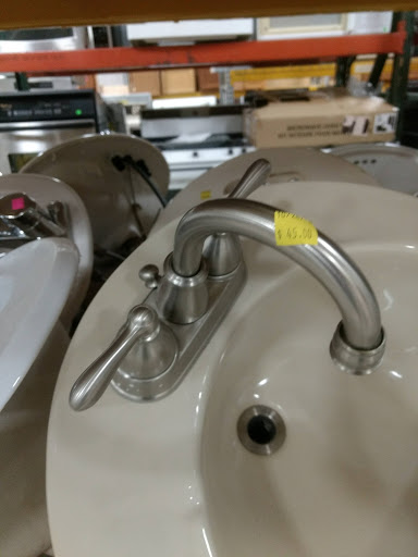 Building Materials Store «Habitat for Humanity ReStore Lakeshore», reviews and photos, 12727 Riley St, Holland, MI 49424, USA