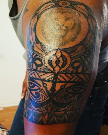 Tattoo Shop «TATTOO TRILLIONAIRES», reviews and photos, 7352 Two Notch Rd, Columbia, SC 29223, USA