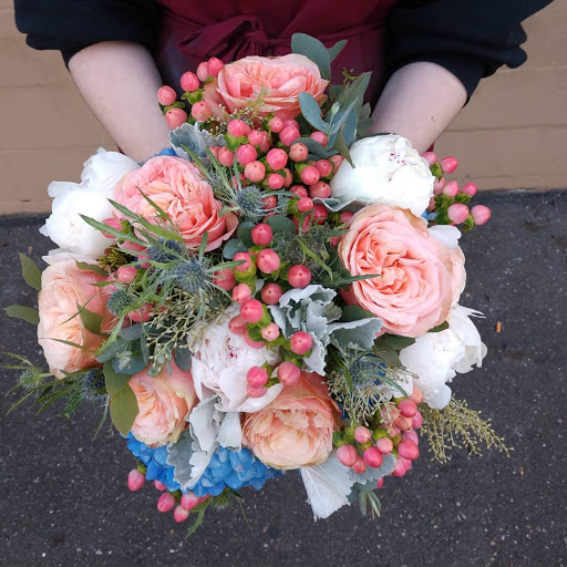 Florist «Village Flowers & Gifts», reviews and photos, 527 W Lodi Ave, Lodi, CA 95242, USA