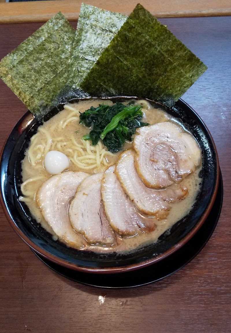 横浜家系ラーメン なるは家