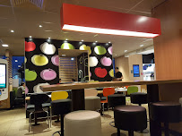 Atmosphère du Restauration rapide McDonald's à Villeneuve-le-Roi - n°14