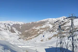 Dizin Chalet Ski Pist image