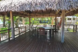 Palmetto Bay Resort Beach, Restaurant and Bar image