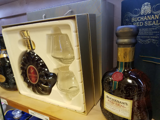 Liquor Store «129 Package Store», reviews and photos, 2126 Athens Hwy, Gainesville, GA 30507, USA