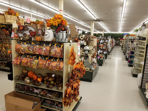 Craft Store «Hobby Lobby», reviews and photos, 120 U.S. 9, Englishtown, NJ 07726, USA