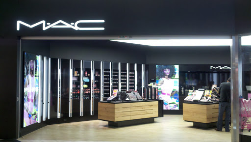 MAC Cosmetics, 7800 W Arrowhead Towne Center, Glendale, AZ 85318, USA, 