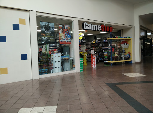 Video Game Store «GameStop», reviews and photos, 777 E Merritt Island Causeway, Merritt Island, FL 32952, USA