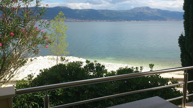 OBNOVA - POLJOPRIVREDNA ZADRUGA TROGIR