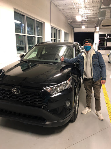 Toyota Dealer «Heritage Toyota Owings Mills», reviews and photos, 9801 Reisterstown Rd, Owings Mills, MD 21117, USA