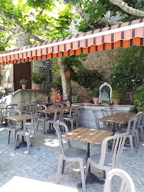 Atmosphère du Restaurant Auberge du petit bistrot à Vinsobres - n°4