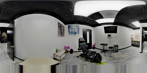 Tattoo Shop «SD Tattoo and Body Piercing», reviews and photos, 3780 Hancock St, San Diego, CA 92110, USA