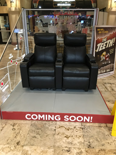 Movie Theater «Cinemark Palace 20», reviews and photos, 3200 Airport Rd, Boca Raton, FL 33431, USA